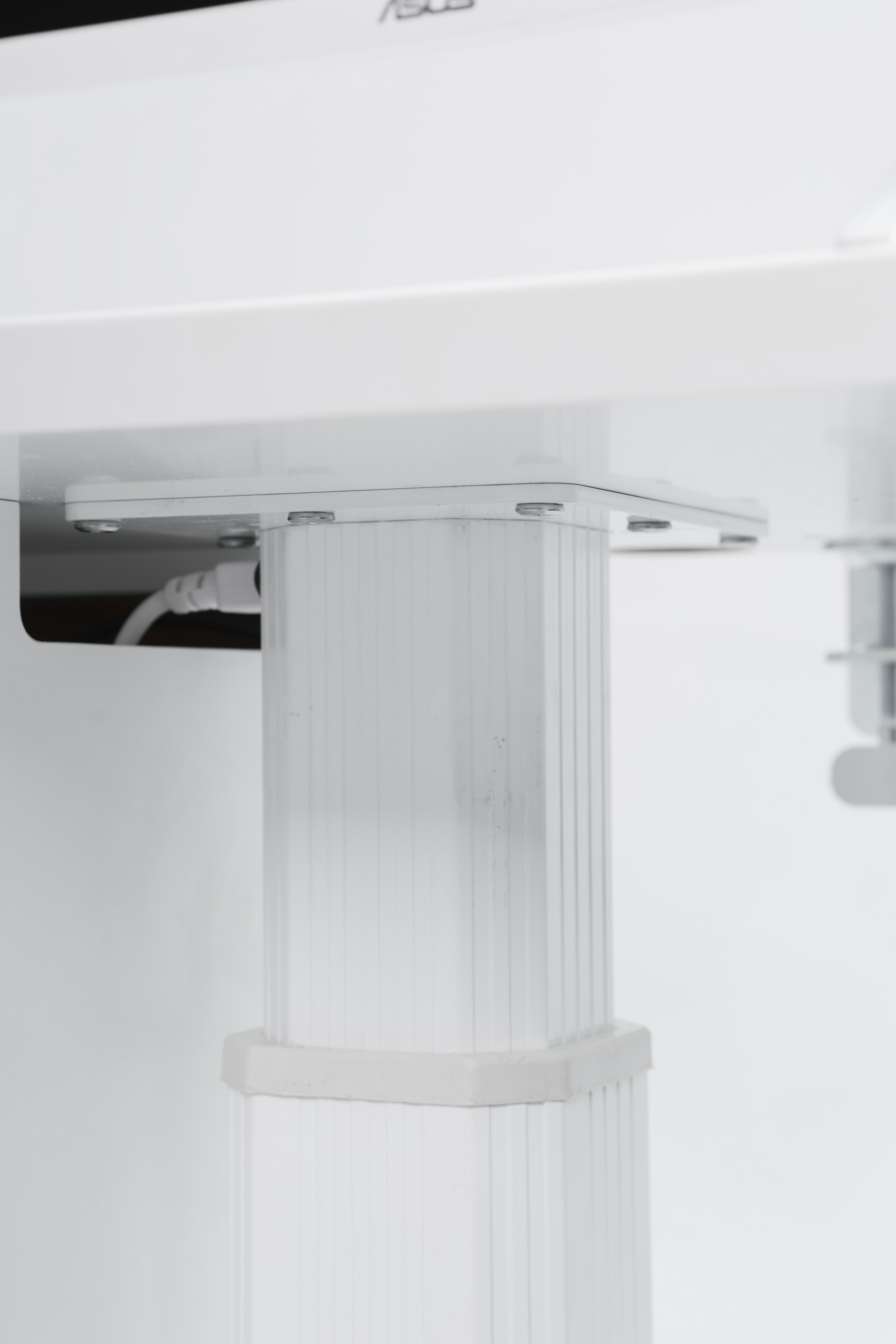 Стол медицинский электрический «Сизиф» 